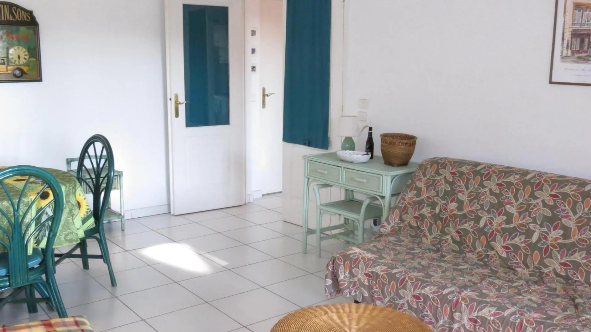 Appartement 2 Pieces Avec Jardin, Garage Et Piscine A Sainte-Maxime - Fr-1-780-45 Fransa